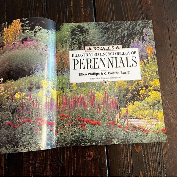 Rodale’s Illustrated Encyclopedia of Perennials - Picture 2 of 7